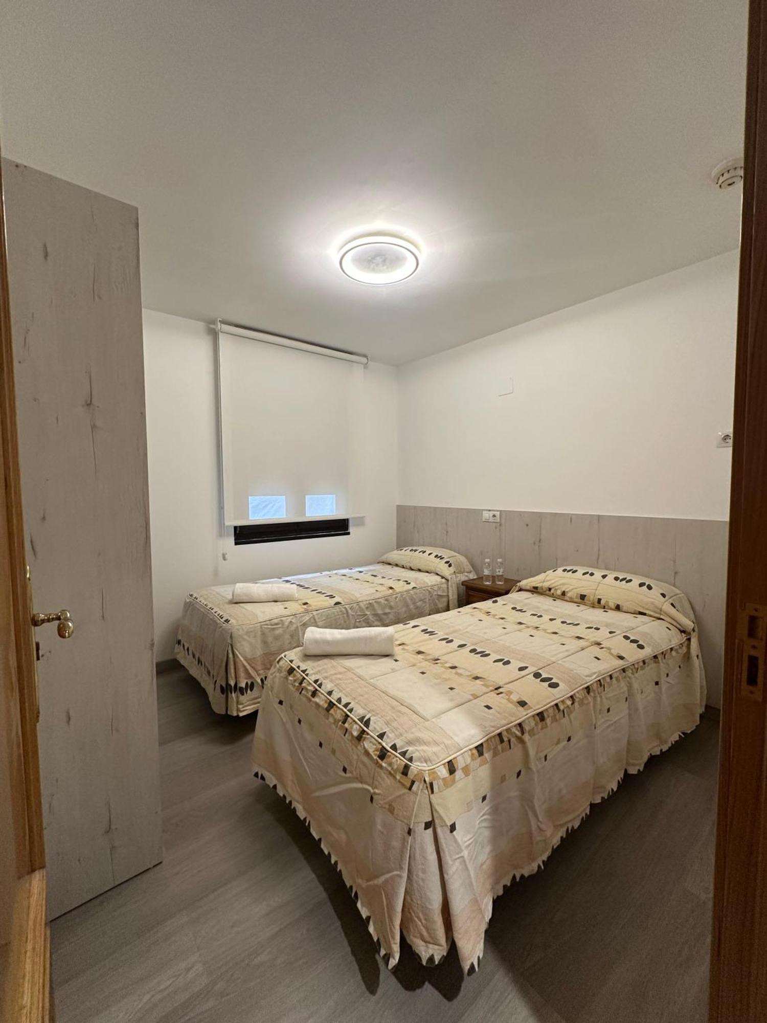 Hostal Restaurante Boccalino Леон Екстер'єр фото